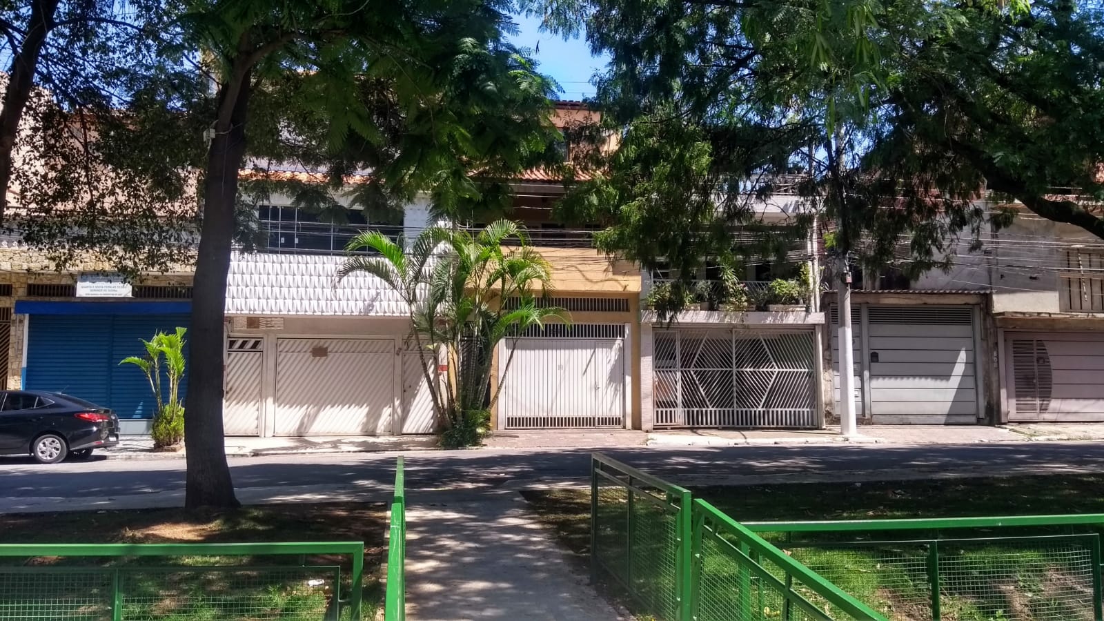 Casa à Venda em Itaquera com Edícula