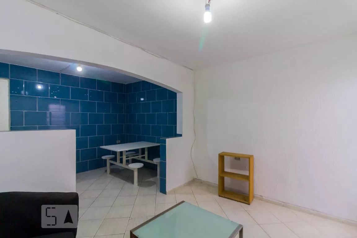 Área construída da casa em Itaquera